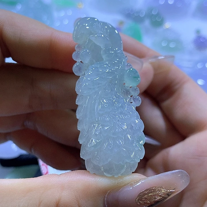 颈饰未镶嵌翡翠天然翡翠A货吊坠