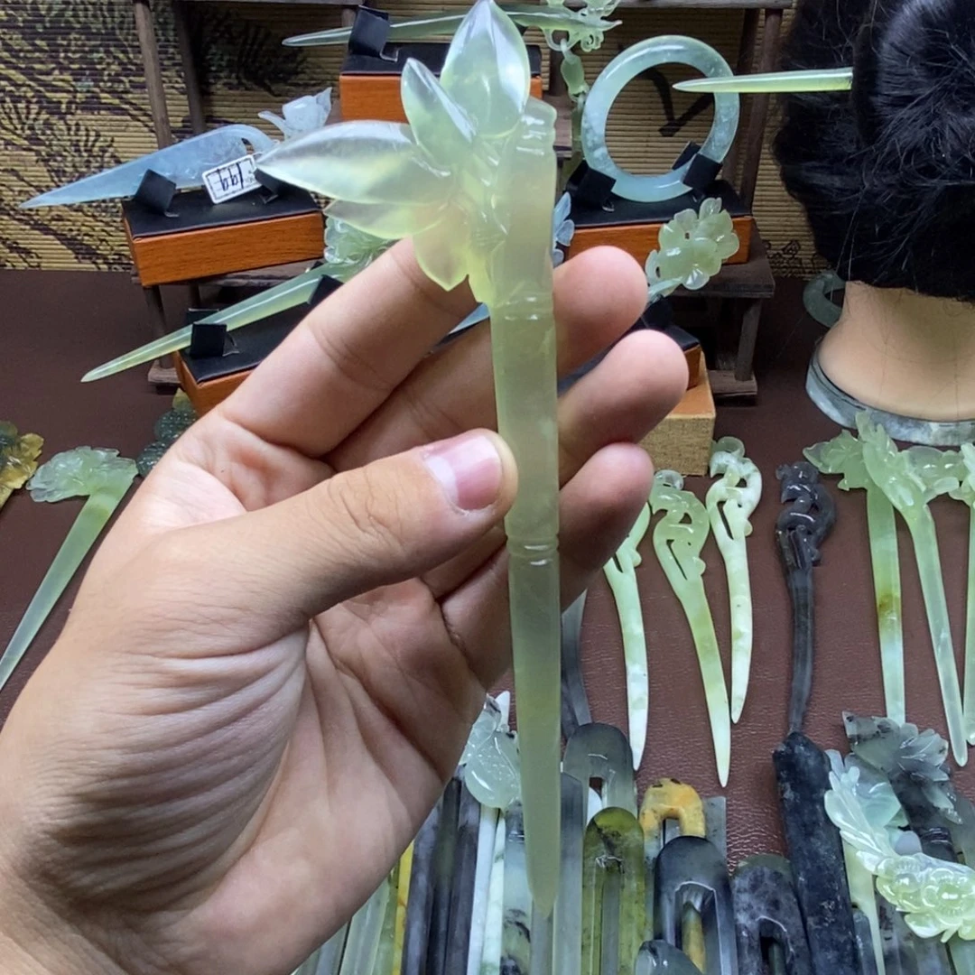 蛇纹石玉未镶嵌发饰