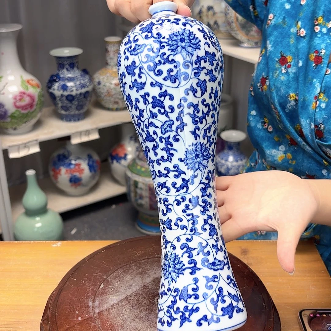 摆件青花瓷小蛮腰花瓶