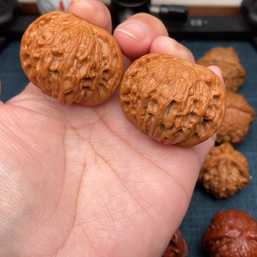 文玩核桃把件全品球磨43