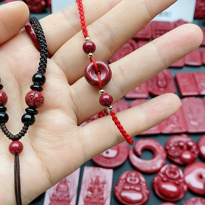 和田玉（糖玉）颈饰未镶嵌