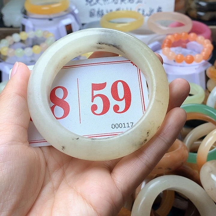 石英质玉（黄龙玉）未镶嵌手镯