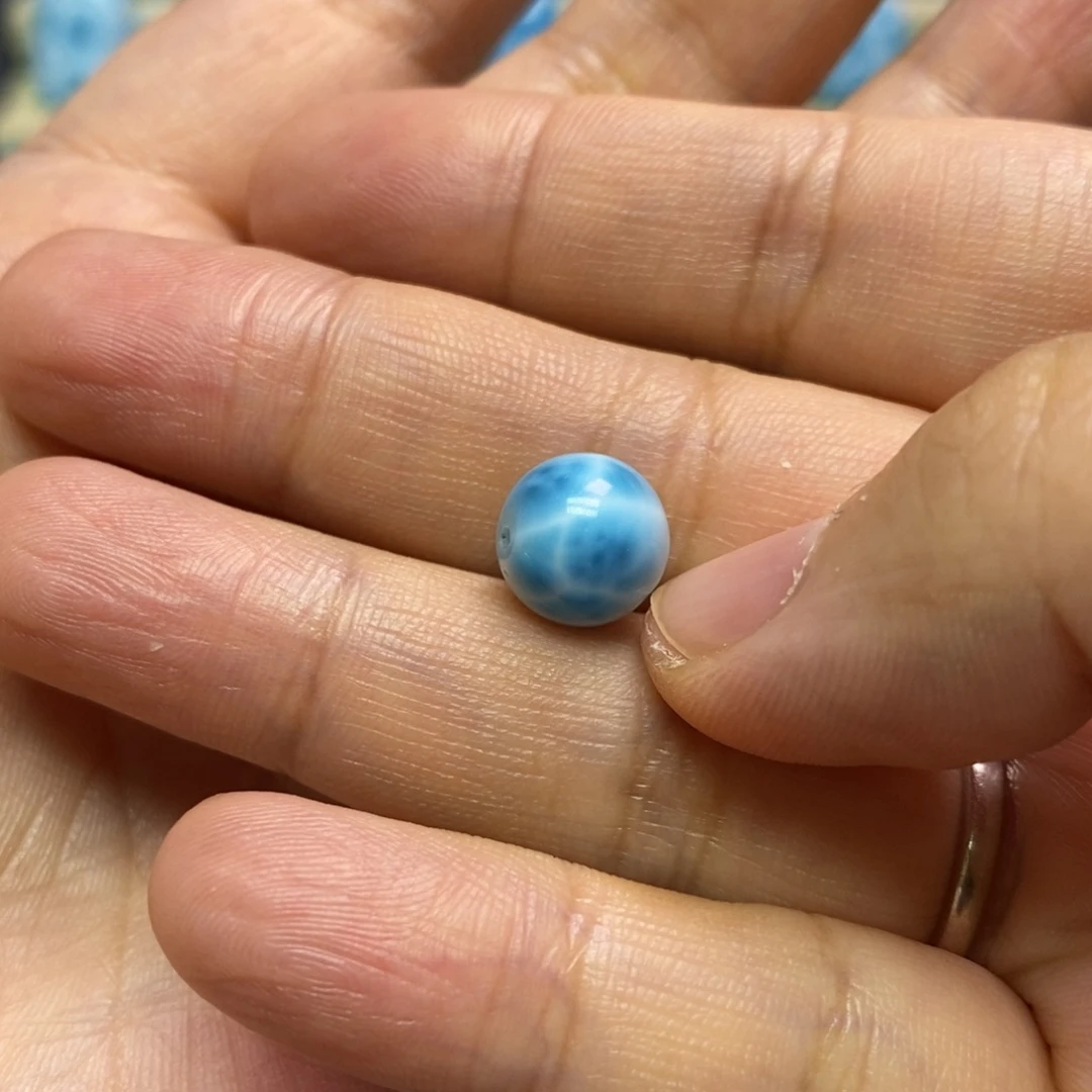 K***齐针钠钙石（海纹石）未镶嵌颈饰