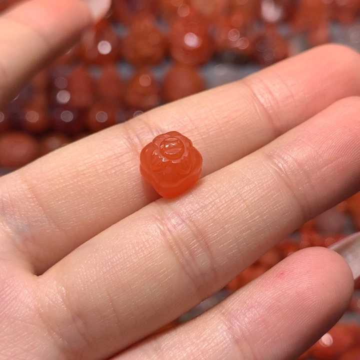 【闪购商品】未镶嵌柿子南红玛瑙M***张