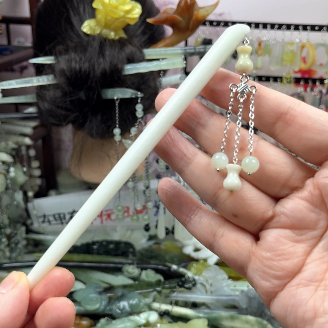 蛇纹石玉未镶嵌发饰长度15.5厘米左右