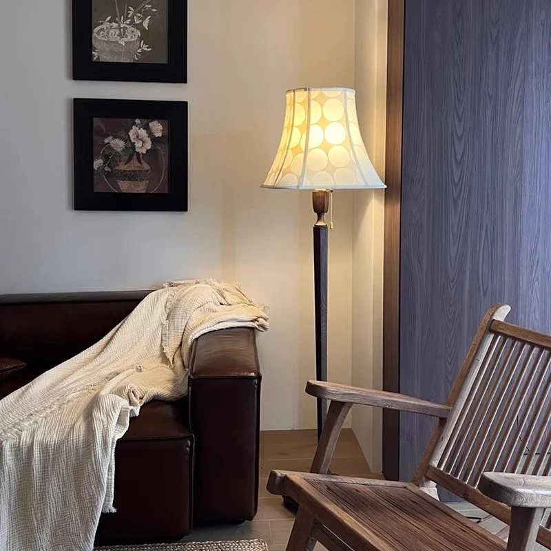 旭呈中古风落地灯客厅法式复古卧室书房侘寂风高级感氛围立式台灯