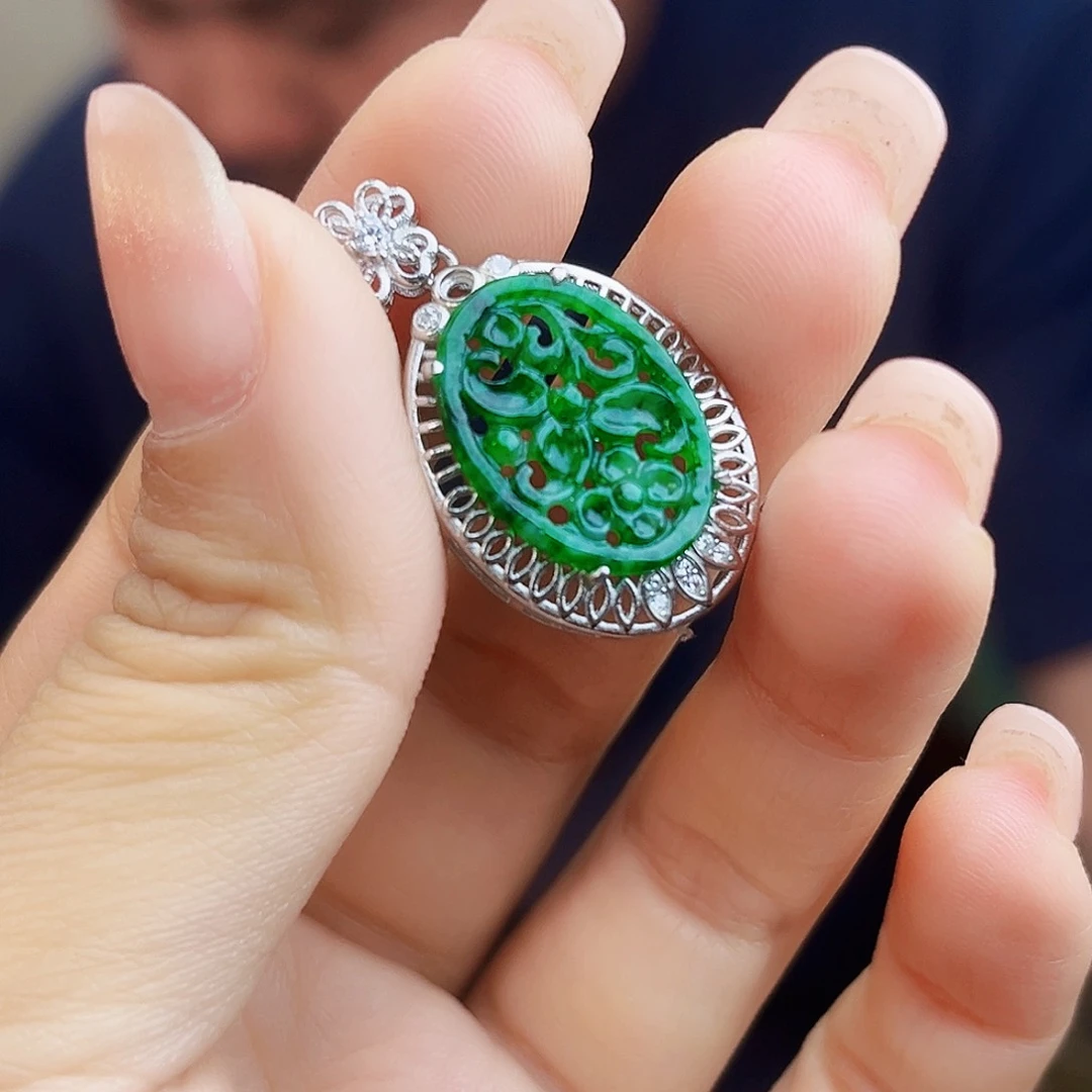 翡翠银S925镶嵌颈饰多样性