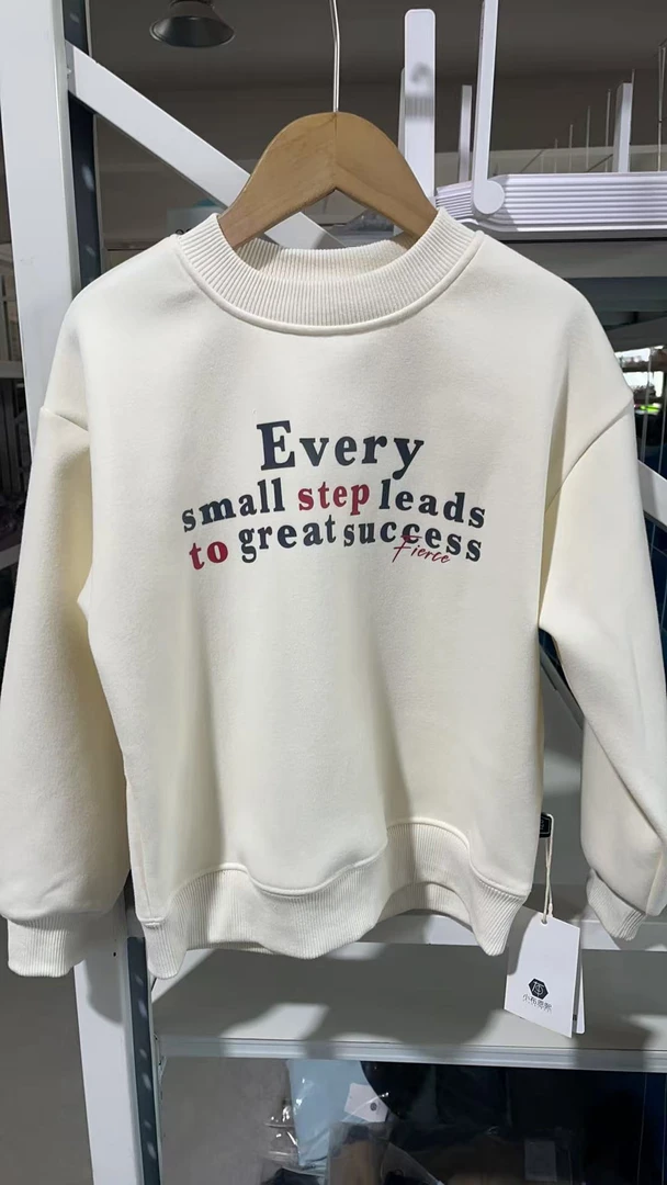 884-年款红色中性卫衣