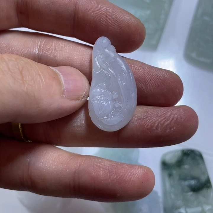 定制翡翠未镶嵌不退不换