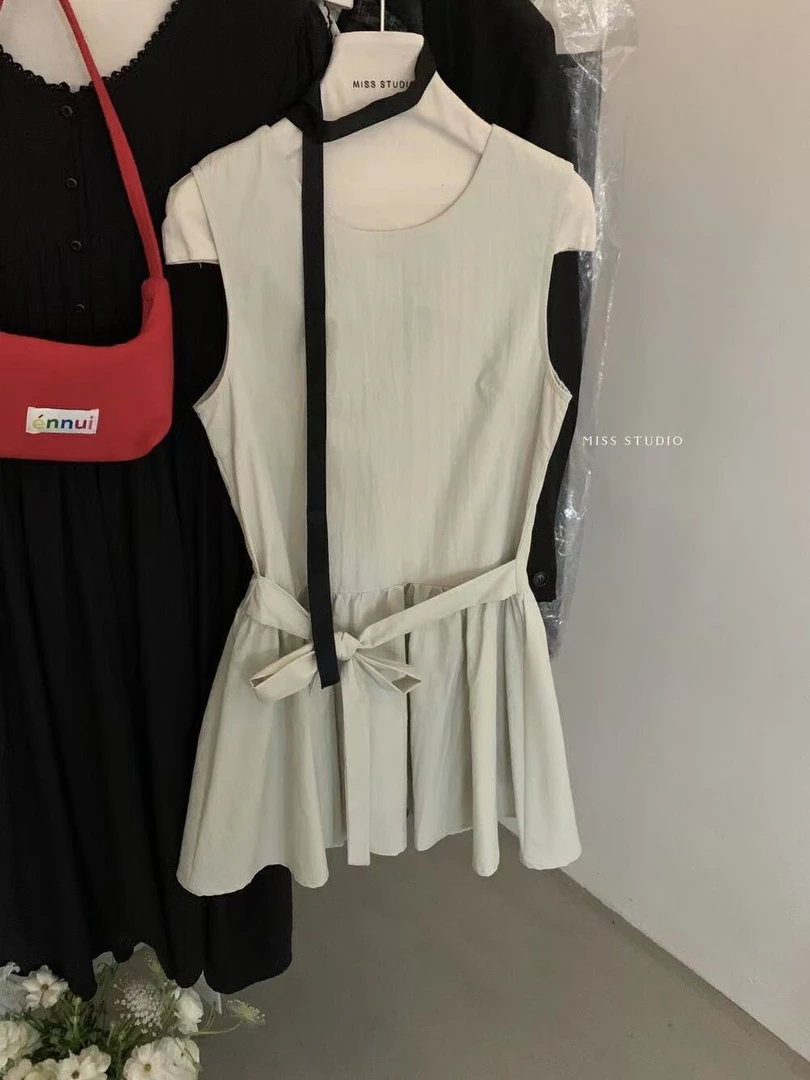 密思@592 韩系简约纯色腰部系带气质背心连衣裙 6-11