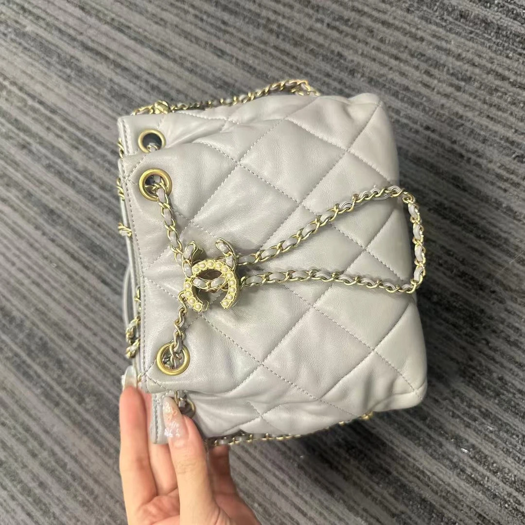 95新 Chanel/香奈儿 香奈儿水桶米白单间包/非真假不退补不换