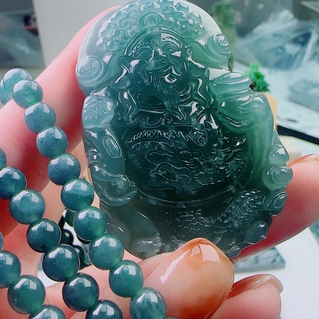 翡翠未镶嵌颈饰111111111