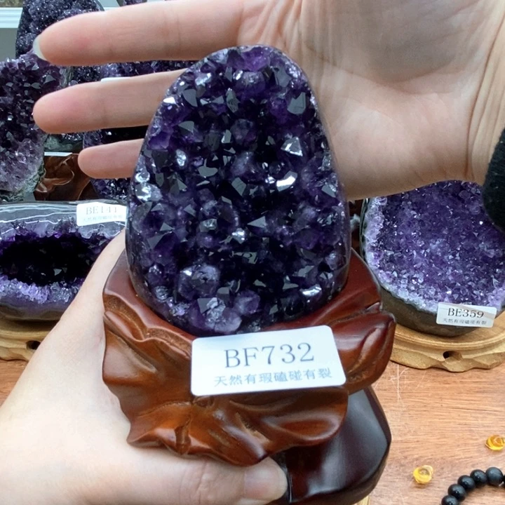 紫晶大型摆件（非配饰）未镶嵌