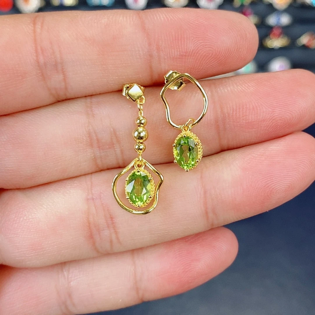 橄榄石耳饰银S925镶嵌