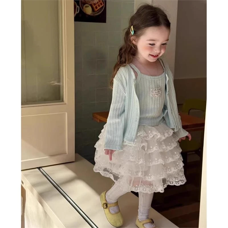 韩范童装女童春季套装2025新款洋气儿童针织开衫蓝绿色吊带两件套