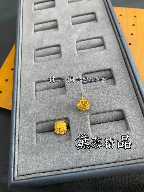 铜合金耳饰 新品小方糖耳钉气质时尚