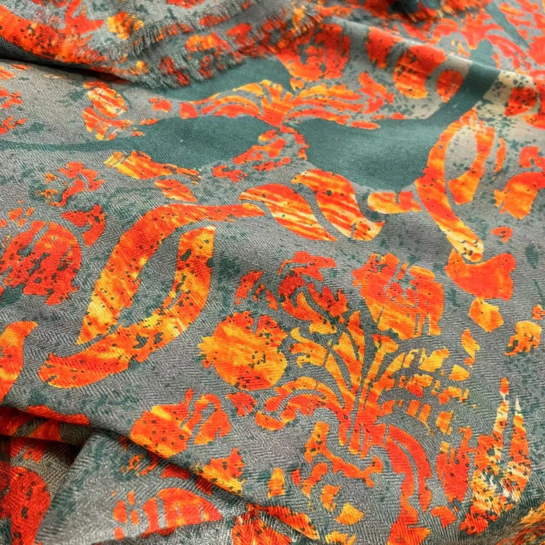 烈焰孔雀戒指绒羊绒围巾