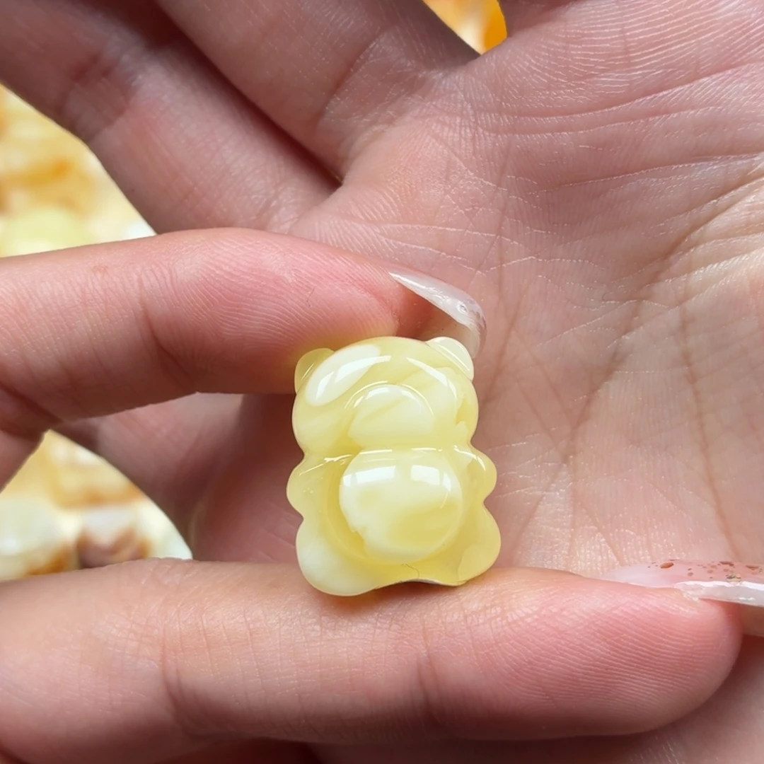 琥珀未镶嵌裸石蜜蜡