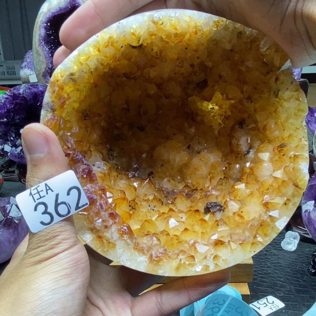 水晶大型摆件（非配饰）未镶嵌