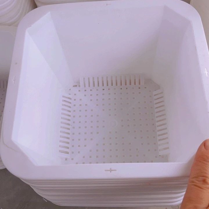 白方口23高15一组5