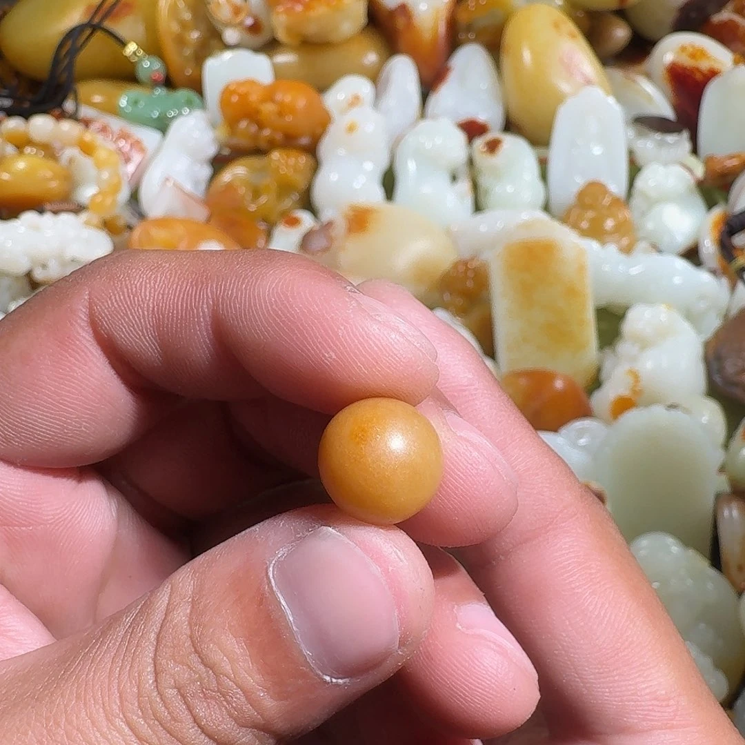 明***好和田玉未镶嵌挂件