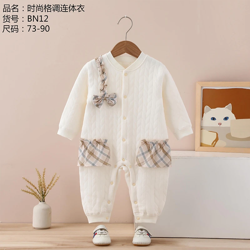 婴儿连体衣保暖秋冬季夹棉冬装新生儿宝宝衣服春款哈衣加厚对开款