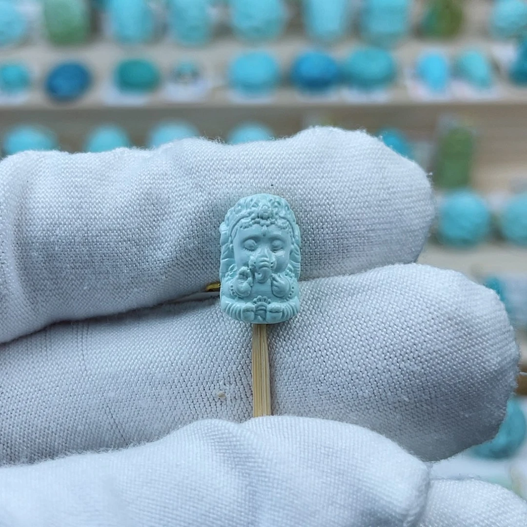 未镶嵌绿松石珠宝奇石