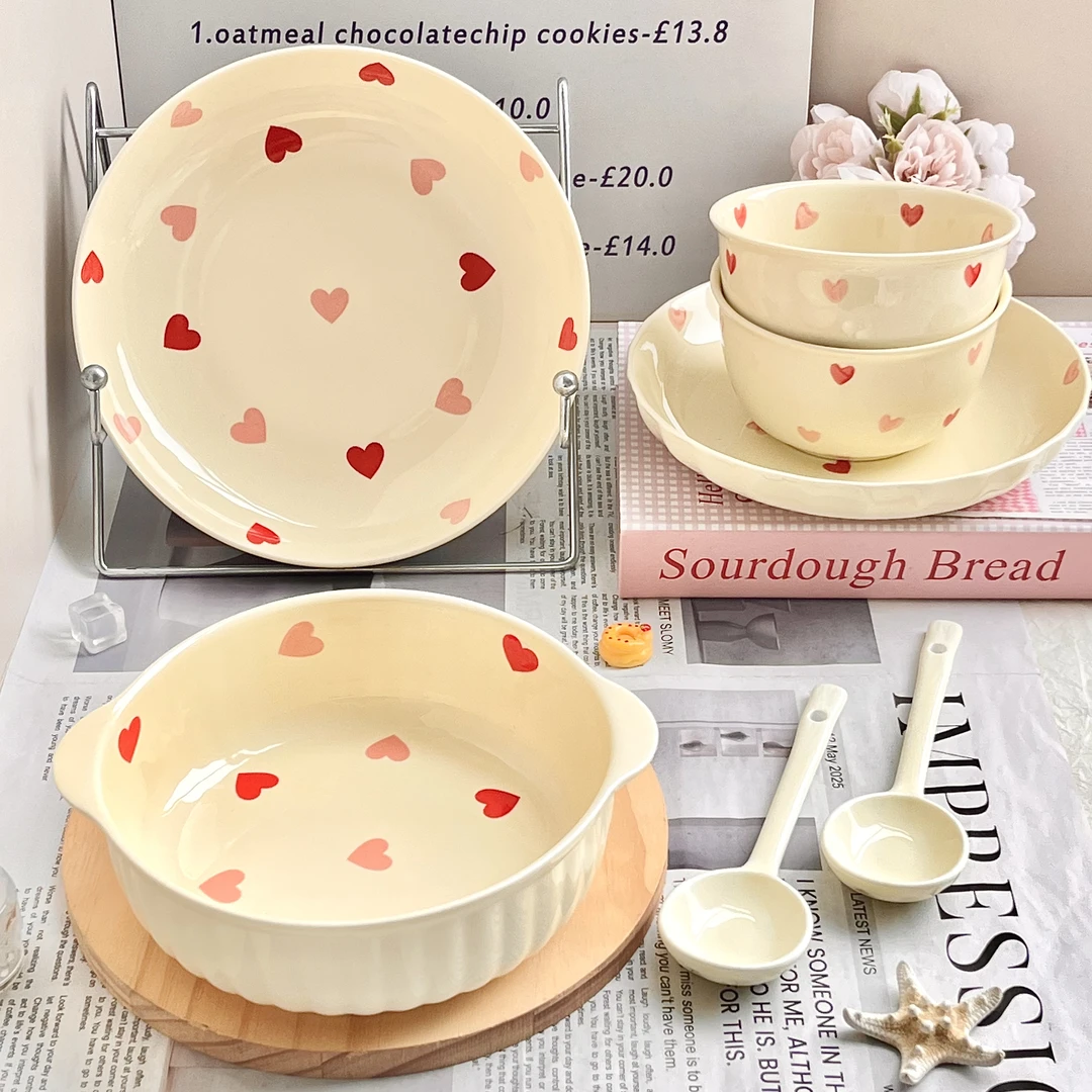 fufu奶油爱心陶瓷餐具套装家用碗盘高颜值少女ins釉下彩饭碗盘子