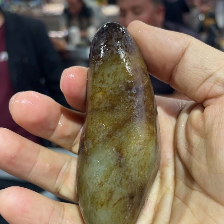 未镶嵌和田玉（糖玉）挂件