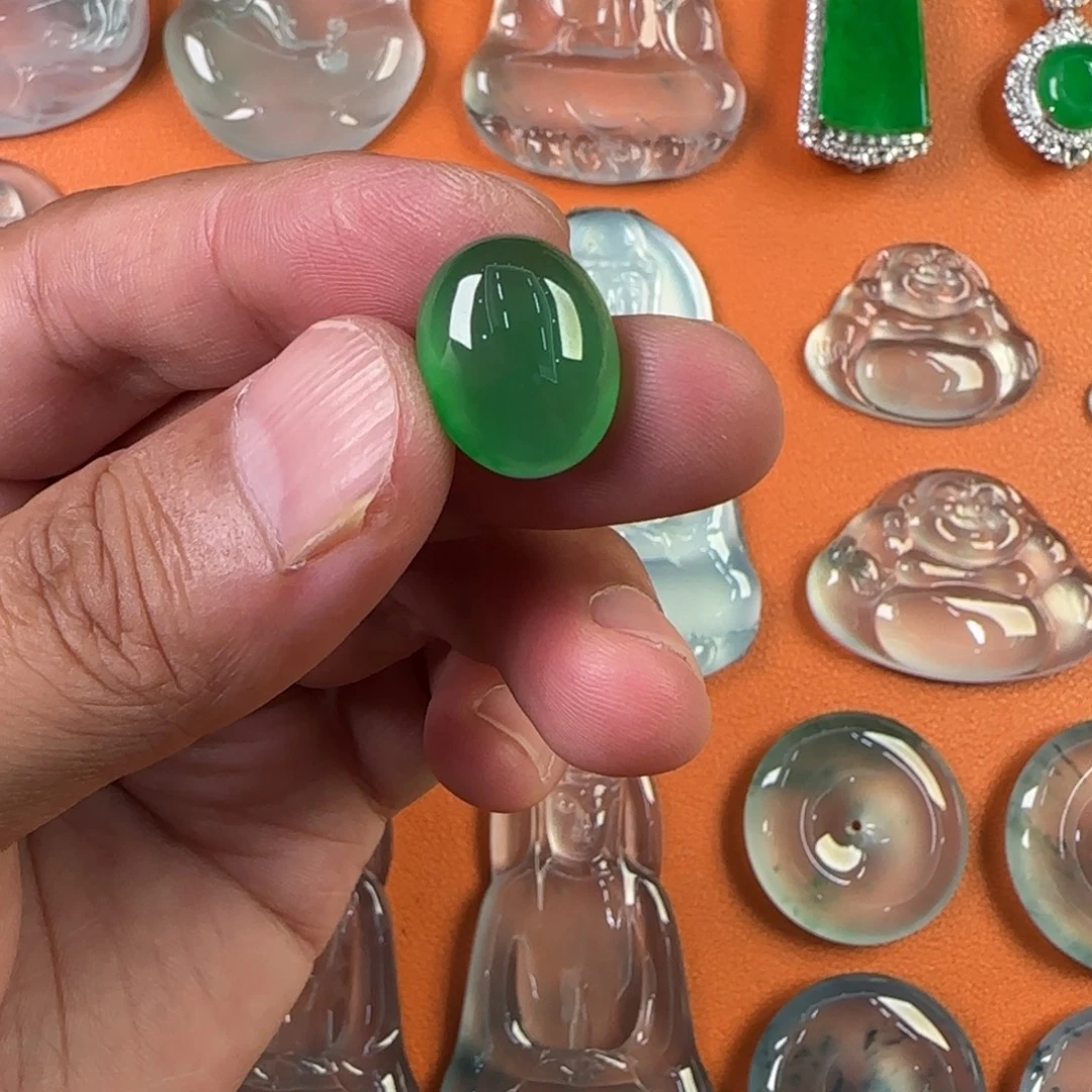 定制翡翠未镶嵌天然
