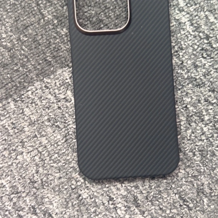 15pro 黑灰600d无磁吸