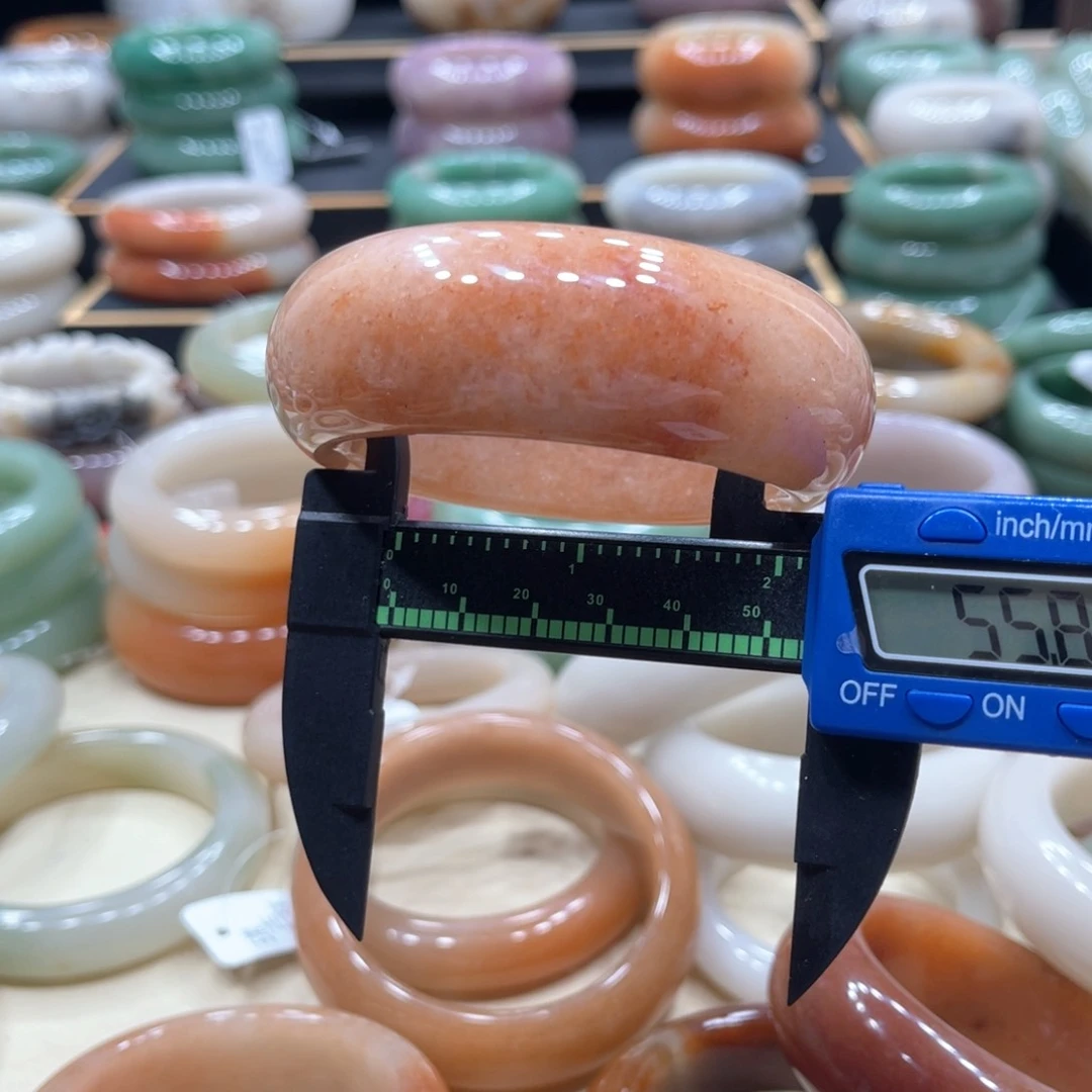 石英质玉手镯合金