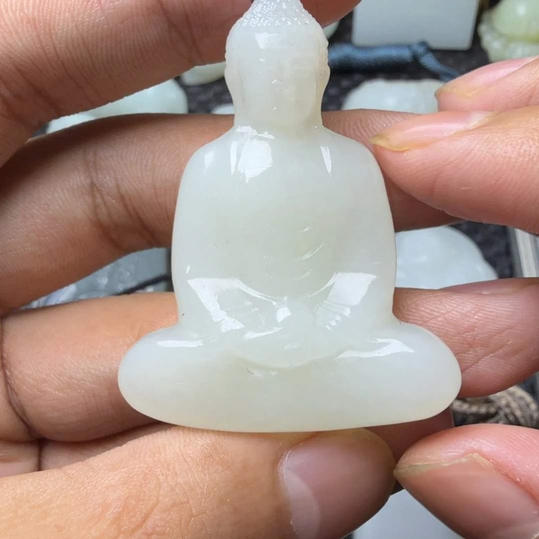 未镶嵌和田玉挂件