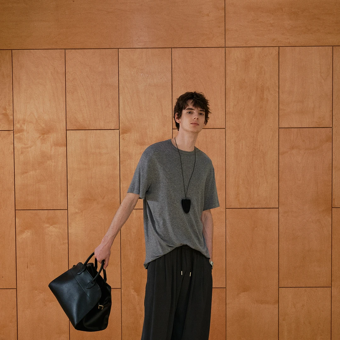 “松弛感的神”25夏款莱赛尔羊毛t慵懒松弛设计感T恤 |DUUKS