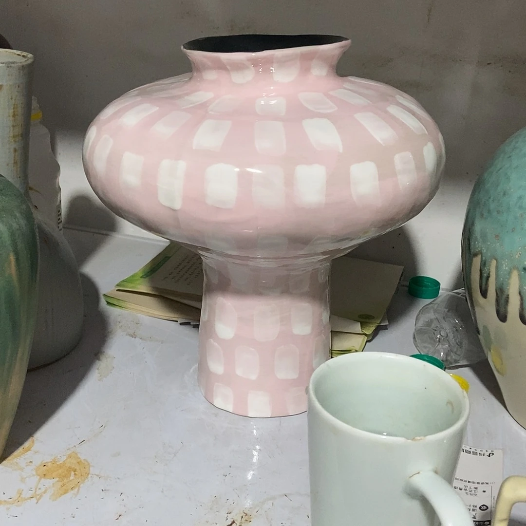 陶瓷我***?景德镇花瓶一物一拍