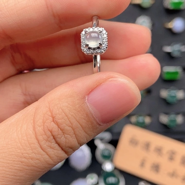 翡翠未镶嵌戒指戒指