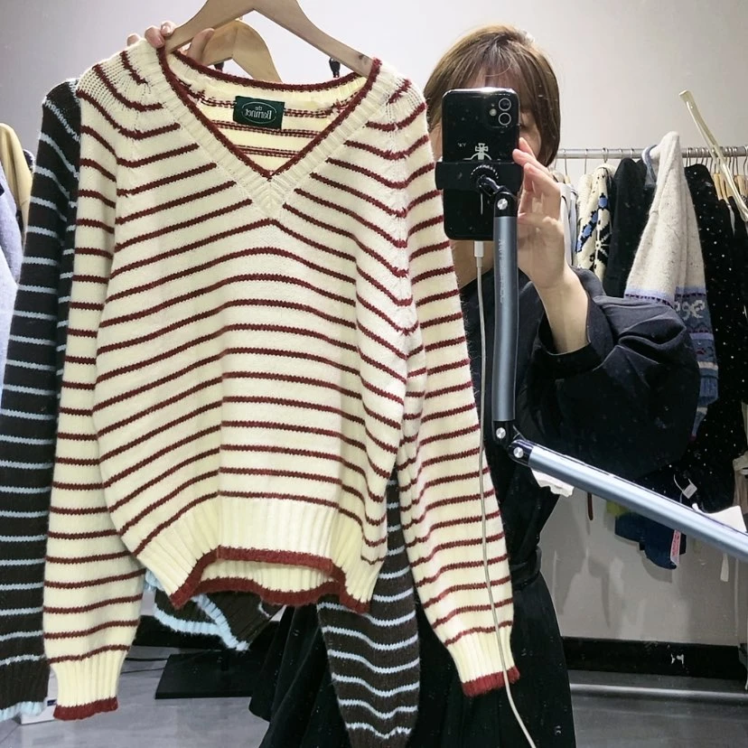 【闪购商品】杏色毛衣