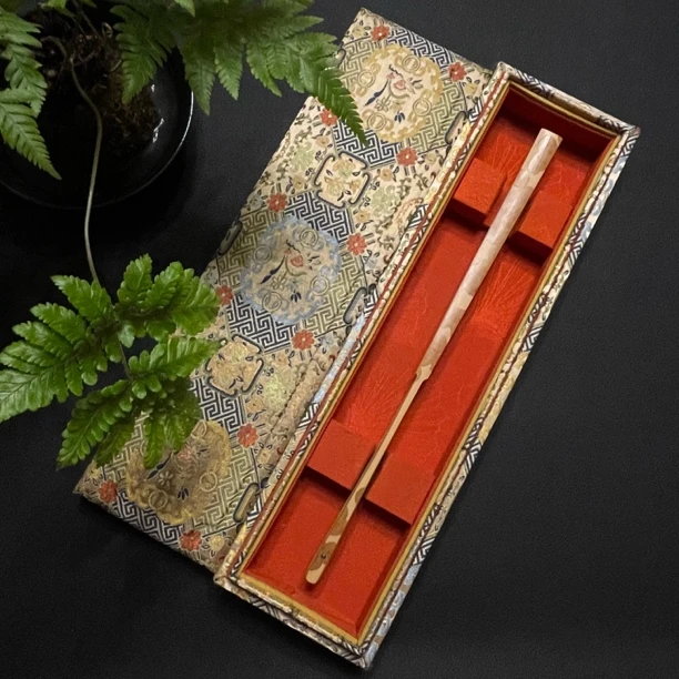 浙派非遗庄煜安/纯手工文玩折扇/云飞竹秋扇/9.5寸/1.5排口/20方