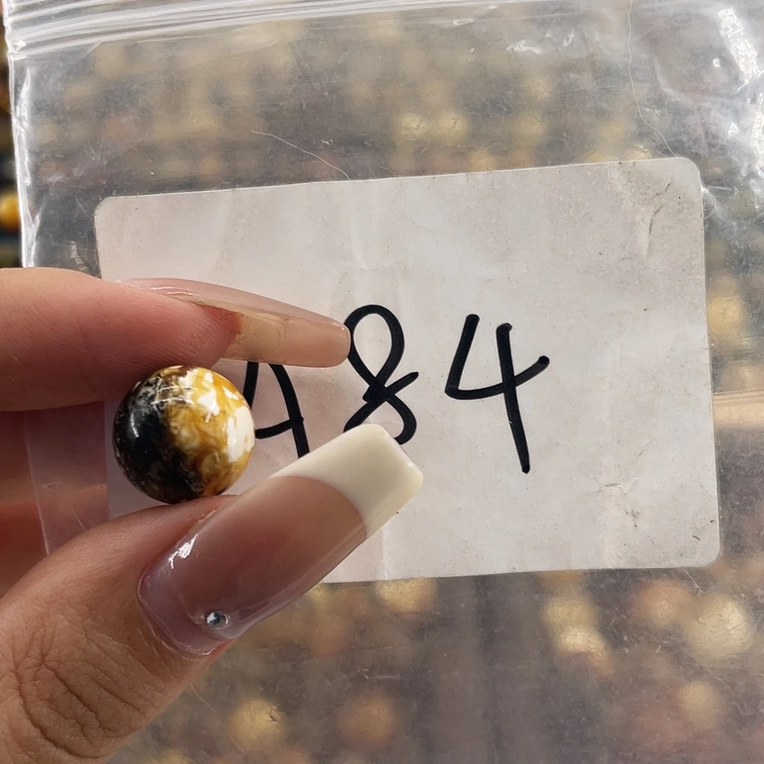 琥珀未镶嵌裸石12.7福利