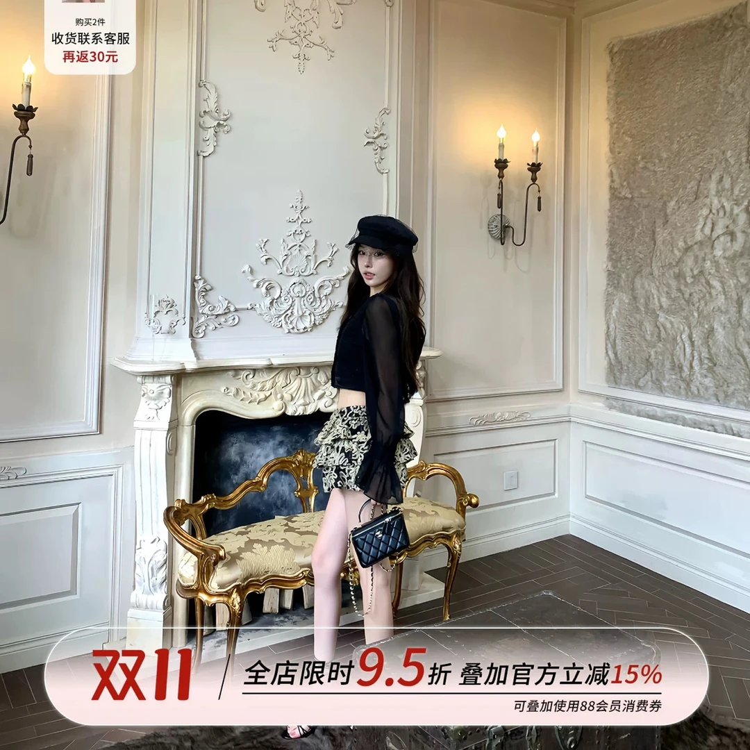 OYFF凡凡来咯【焦糖古董】巴洛克拼接长袖衬衫&蕾丝刺绣短裙套装
