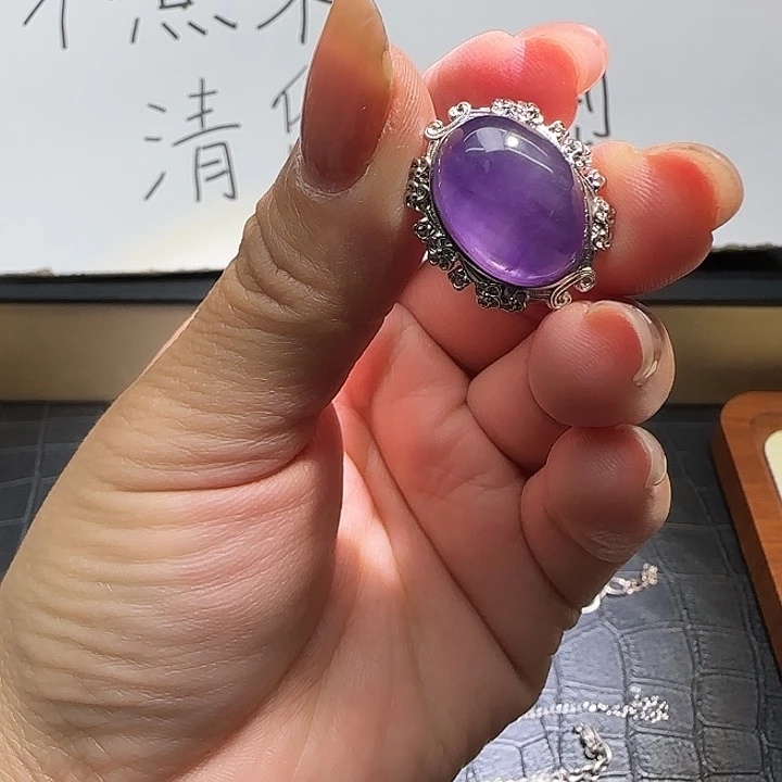 未镶嵌水晶戒指水晶