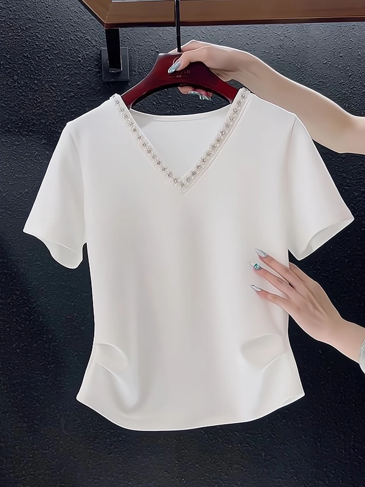 欧货时髦超好看白色V领短袖T恤女夏季超人气休闲时尚重工镶钻上衣