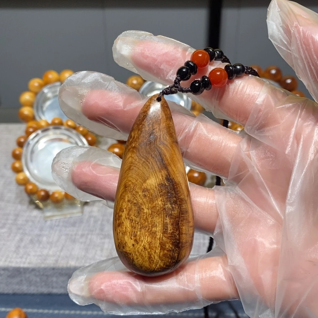 柏木（崖柏）樱瘤吊坠