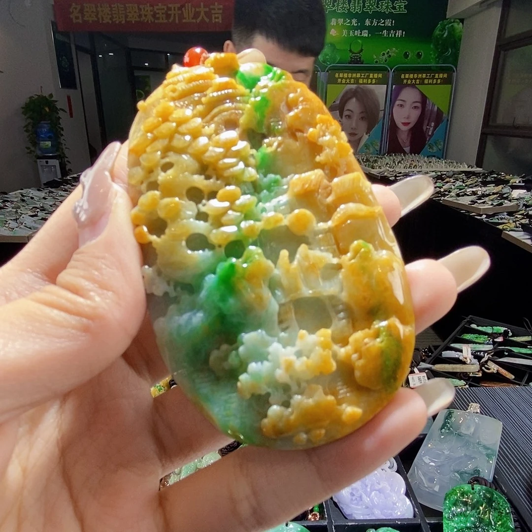 颈饰未镶嵌翡翠翡翠