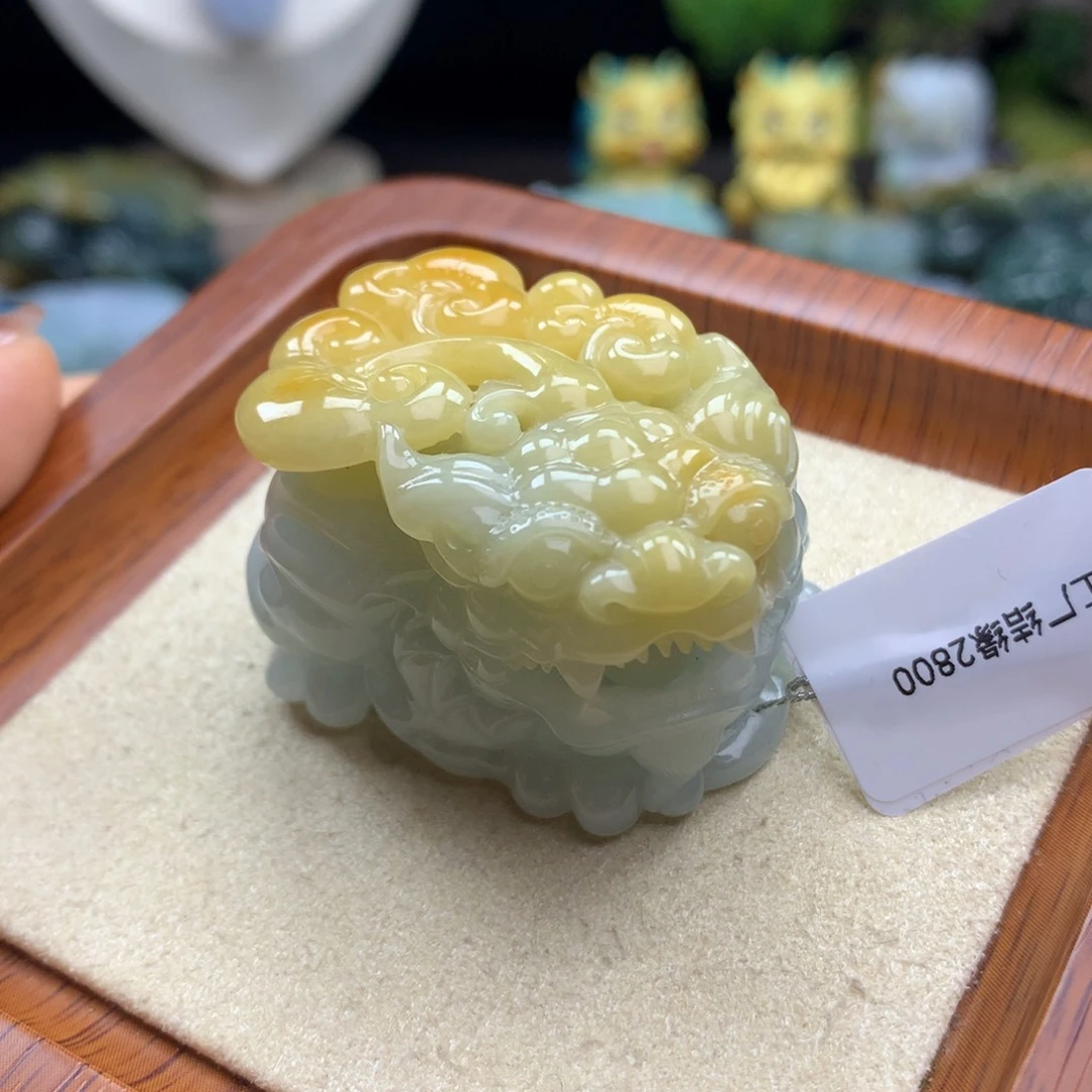 翡翠未镶嵌颈饰翡翠貔貅5