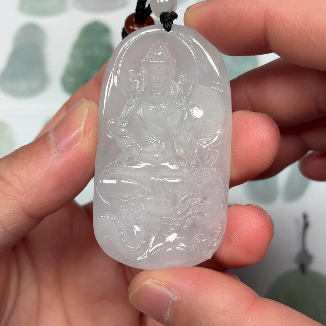 翡翠未镶嵌颈饰玉龙观音