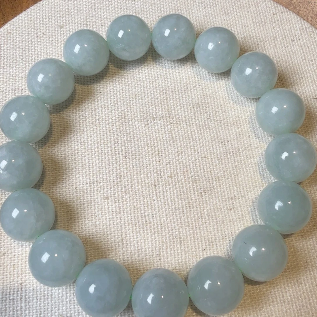 翡翠裸石翡翠福利手串