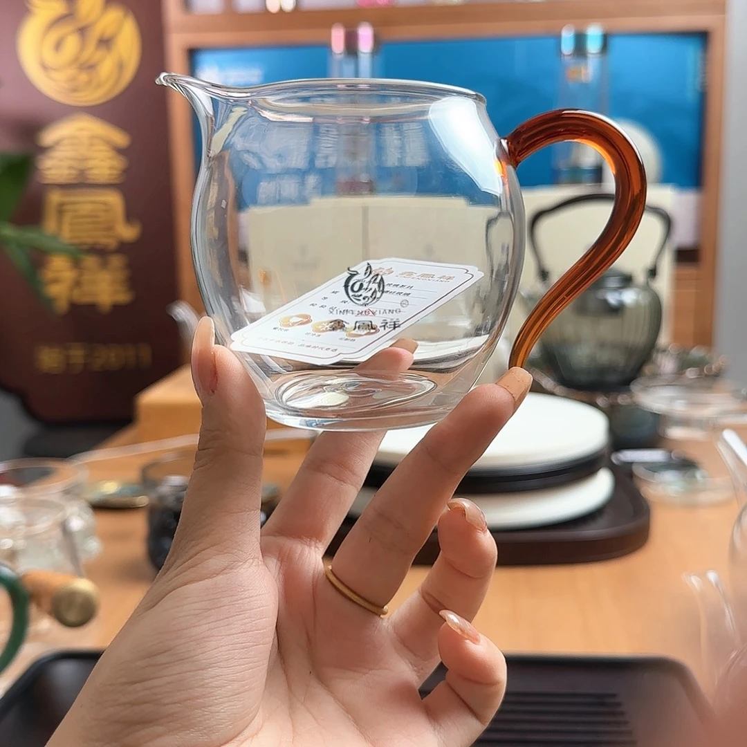 鑫鳳祥玲珑公道杯琥珀色