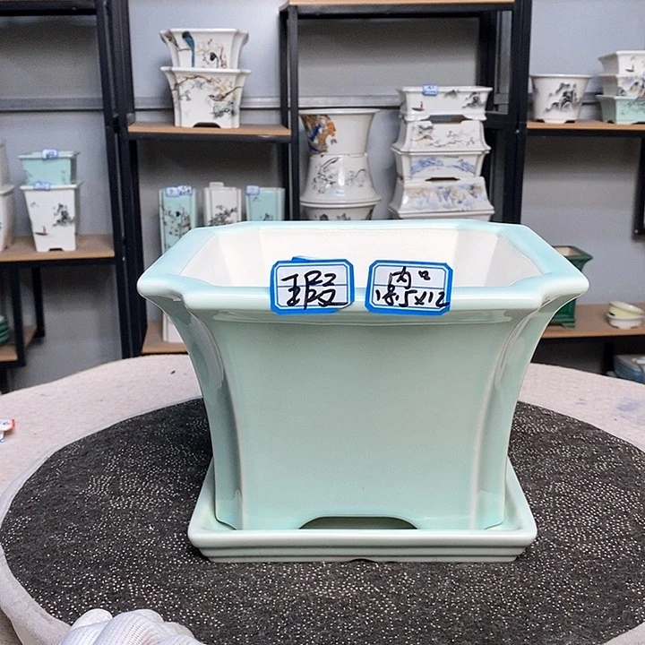 紫砂的花盆很漂亮32