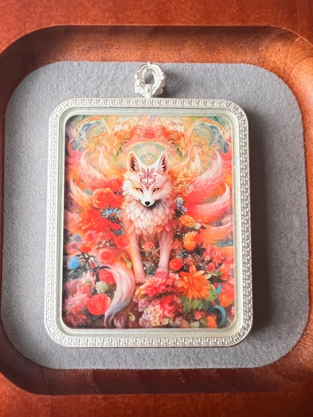 钛钢吊坠 经典九尾狐系列唐卡 手绘描金新款钛钢项链吊坠时尚